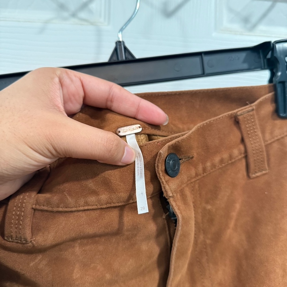 Free People We the Free Dylan Vegan Suede Tan Long Shorts Bermudas Size 29 - Picture 9 of 13